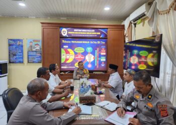 Pengurus Dewan Pimpinan Pusat Persatuan Tukang Aceh (DPP PTA) melakukan audiensi ke Polda Aceh Rabu, (17/1/2024). Kedatangan itu untuk bersilaturahmi sekaligus perkenalan dengan organisasi yang baru terbentuk tersebut.