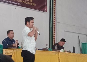 Komisi pemilihan umum kabupaten nias barat laksanakan rapat koordinasi monitoring pembentukan kelompok penyelenggara pemungutan suara (KPPS) dan training of trainer fasilitator desa dalam bimbingan teknis kpps untuk pemilu 2024, bertempat di tokosa hall nias barat pada selasa 23 januari 2024.