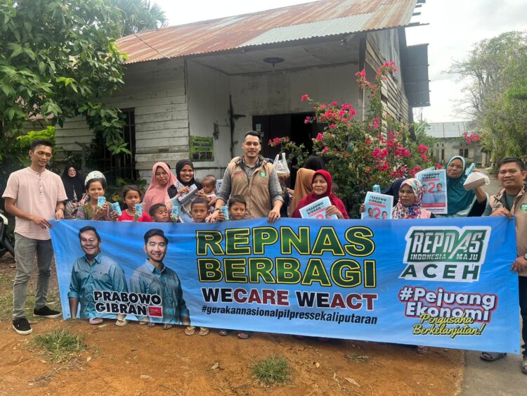 Relawan Pengusaha Muda Nasional (Repnas) Aceh Besar, berkomitmen menjalankan program kampanye paslon 02 Prabowo Subianto dan Gibran Rakabuming Raka, yakni membagikan paket makan siang dan susu gratis.