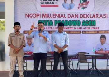Gerakan Relawan Setia Prabowo Aceh, Cabang Lhokseumawe dan Aceh Utara mengadakan Ngopi Millenial dan Deklarasi bersama, di Ohayo Caffe, Kota Lhokseumawe pada Kamis, 25 Januari 2024. Acara ini diawali dengan pembacaan deklarasi seluruh relawan dan para peserta yang hadir untuk memenangkan Prabowo-Gibran pada pemilu 14 Februari 2024 nanti.