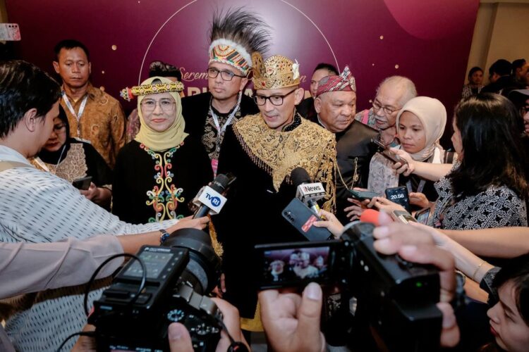 KEN 2024 resmi diluncurkan oleh Menteri Pariwisata dan Ekonomi Kreatif, Sandiaga Salahuddin Uno, di Sasono Langen Budoyo, Taman Mini Indonesia Indah (TMII), Jakarta, Sabtu, 27 Januari 2024.