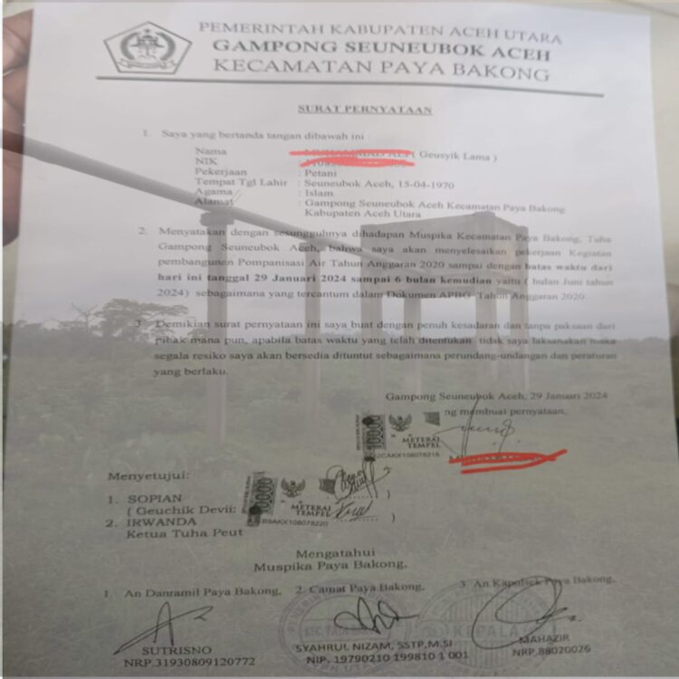 Irwanda dan Geuchik Seuneubok Aceh yang menjabat sekarang Sopian, (MA) menandatangani surat perjanjian penyelesaian item pekerjaan pembangunan Pompanisasi Air yang diduga mangkrak sudah 4 tahun.