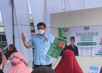 Relawan Pengusaha Muda Nasional, (Repnas) Kota Lhokseumawe, mengadakan kegiatan pelayanan kesehatan umum bagi warga serta para pengunjung pasar Batuphat Timur kota Lhokseumawe. Minggu 28 Januari 2024
