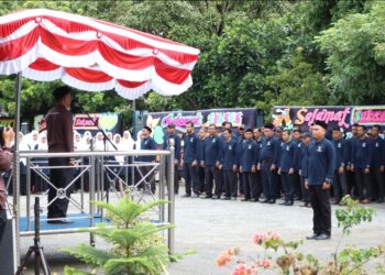 Sekretaris Daerah (Sekda) Nagan Raya Ir. H. Ardimartha memimpin apel peringatan Hari Amal Bhakti ke-78 yang diselenggarakan Kantor Kementerian Agama (Kankemenag) setempat. Kegiatan yang mengusung tema "Indonesia Hebat Bersama Umat" dilaksanakan di halaman Kantor Kemenag Nagan Raya, Komplek Perkantoran Suka Makmue pada Rabu (3/1/2024), serta diikuti oleh berbagai instansi di bawah Kemenag-RI.