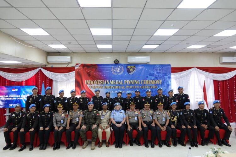 Otoritas Misi Pemeliharaan Perdamaian United Nations Mission in South Sudan (UNMISS) memberikan penghargaan kepada 33 personel Polri yang bertugas sebagai Individual Police Officer (IPO) di Sudan Selatan