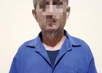Polisi berhasil mengamankan seorang lelaki berinisial RP. Saat dilakukan penggeledahan terhadap paketan yang diterima, ditemukan 2 plastik klip besar yang masing-masing berisikan 1000 tablet obat keras trihexiphenidyl, dengan total 2000 tablet. Selain itu, seorang pelaku juga diamankan bersama dengan 1 buah HP Android merk Oppo A55 warna hitam.