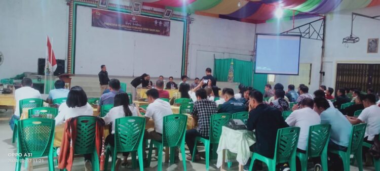 Komisi Pemilihan Umum (KPU) Nias Barat laksanakan gelar rapat koordinasi (Rakor) pemantapan pemilu 2024 di Tokosa Hall, Rabu (07/02/2024).