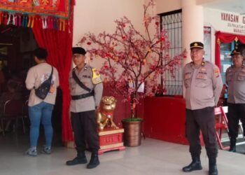 Polsek Wenang telah melakukan pengamanan yang ketat terhadap perayaan Tahun Baru Imlek 2575 yang diadakan oleh umat Konghuchu. Acara ibadah ini diselenggarakan di tempat ibadah Tri Dharma atau Klenteng yang terletak di Kecamatan Wenang, Sabtu (10/2/2024).