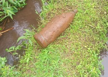 Polsek Kembaran Polresta Banyumas, Polda Jateng mendatangi TKP penemuan barang yang diduga mortir yang berlokasi di area persawahan Desa Kembaran Kec. Kembaran, Kamis (15/2/24).
