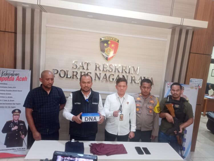 Kapolres Nagan Raya AKBP Rudi Saeful Hadi, melalui Kasat Reskrim IPTU Vitra Ramadani saat menggelar Pers Rilis didepan awak media senin sore (19/2/2024).