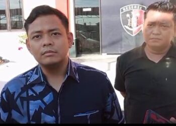 BERI KETERANGAN : Kasat Reskrim Polres Pelabuhan Belawan, Iptu Riffi Farizal memberikan keterangan baru-baru ini terkait ditangkapnya kembali pelaku penggelapan uang perusahaan, yang sempat menang gugatan praperadilan.(Foto Dok/Polres Belawan