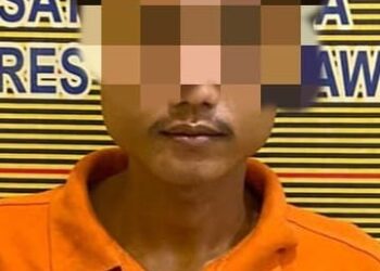 EDAR : Seorang pria terduga pengedar sabu di Tanjung Mulia, Medan Deli diamankan di Mapolres Pelabuhan Belawan, Selasa (27/2/2024).(Foto Dok/Polres Belawan)