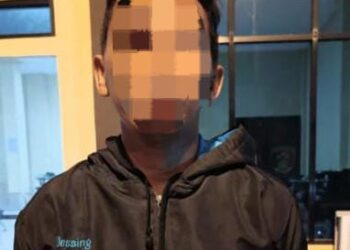Tim Resmob Alpha dari Polresta Manado telah berhasil mengamankan terduga pelaku kekerasan dalam rumah tangga (KDRT). Pelaku, yang diidentifikasi sebagai SM berusia 34 tahun dan beragama Kristen, telah melakukan tindakan kekerasan terhadap Yulistia Lumando, perempuan berusia 32 tahun
