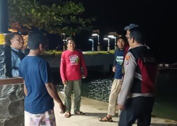 Tim gabungan dari Polsek Bunaken Kepulauan melakukan sweeping dan penertiban terhadap individu yang teridentifikasi sebagai pemabuk jalanan, Selasa (27/2/2024).