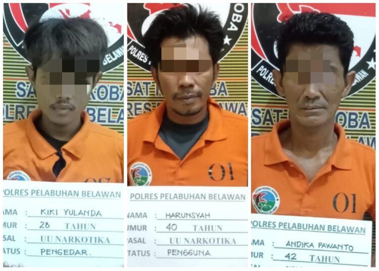 KASUS SABU : Tiga pria terkait kasus peredaran dan pemakai sabu diamankan di Mapolres Pelabuhan Belawan, setelah diringkus dari kawasan Kelurahan Paya Pasir, Medan Marelan, Kamis (1/2/2024).(Foto Dok/Polres Belawan)