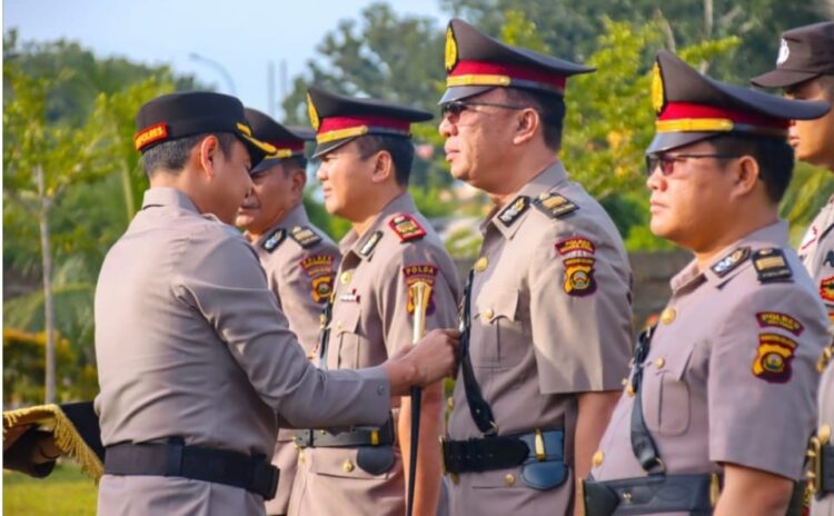 Kapolres OKI AKBP Hendrawan Susanto SH SIK pimpin sertijab di jajaran Polres OKI