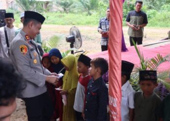 Kunjungan Kapolres Ogan Komering Ilir AKBP Hendrawan Susanto, SH, SIK di Majelis Ta’lim Al Majeed Desa Sumber Hidup, Pedamaran Timur, OKI pada Kamis (7/3).