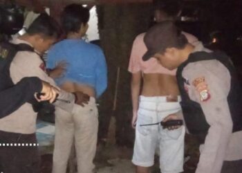 Polsek Malalayang terus mengamankan wilayahnya dengan giat patroli malam yang dilaksanakan secara rutin. Upaya ini merupakan bagian dari strategi untuk menciptakan kondisi Kamtibmas yang kondusif di wilayah tersebut, Sabtu (9/3/2024).