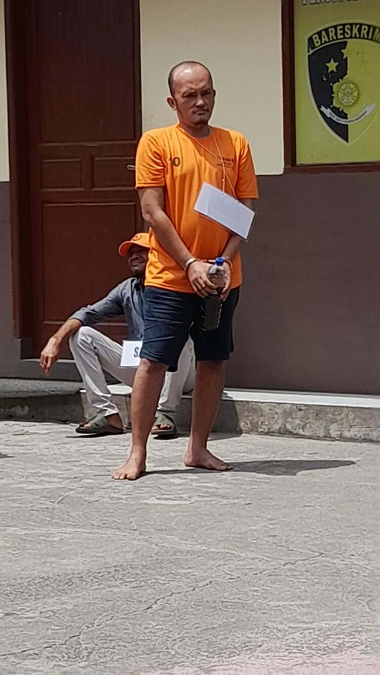 NB: Somardi Sinamo - Teks Foto: Tersangka SS alias Leo.(Foto Dok/ Polrestabes)