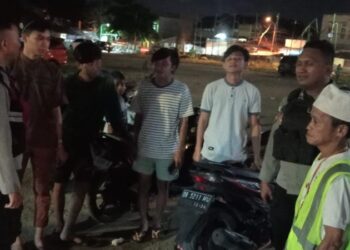 Polsek Singkil aktif melakukan patroli malam dalam rangka menyambut Bulan Suci Ramadhan 1445 H/Tahun 2024. Pada hari Minggu hingga Senin, tanggal 24 hingga 25 Maret 2024, petugas berpatroli mulai dari pukul 22.00 Wita hingga 01.00 Wita. Mereka fokus melakukan pengawasan di sekitar Plaza Ramadan dan berbagai mesjid yang tersebar di Kecamatan Singkil.