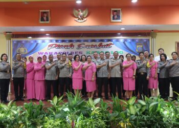 Kapolres Pematangsiantar AKBP Yogen Heroes Baruno SH, SIK pimpinan upacara serah terima jabatan (Sertijab) Wakapolres, Kabag Log dan Penyerahan Jabatan Kabag Ren pada hari Senin, 25 Maret 2023 sore pukul 17:00 Wib.