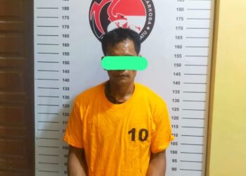 Tim Opsnal Satres Narkoba berhasil menangkap seorang laki-laki berinisial KR alias Koling, berusia 42 tahun, yang merupakan seorang wiraswasta dan beralamatkan di Dusun Tanjung Makmur, Desa Tanjung Harapan, Kecamatan Pangkatan, Kabupaten Labuhanbatu, Jumat (29/03/2024)