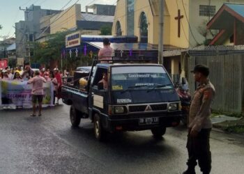 Polsek Wenang telah berhasil melaksanakan pengamanan dengan sukses selama kegiatan Perayaan Paskah oleh Anak Sekolah Minggu di beberapa gereja yang berada dalam wilayah hukum mereka, Minggu (31/3/2024).