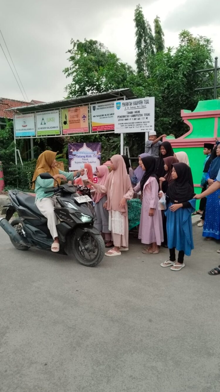 SD Kaladawa 02 mengadakan Pesantren Kilat selama 2 Hari, Senin dan Selasa. (1-2 April 2024). Kegiatan tersebut diikuti 222 siswa kelas 1 - kelas 6. Kegiatan diisi dengan pembacaan Tadarus Alqur'an, praktek sholat Dhuha Serta Tilawah.