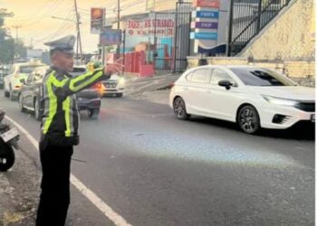 Satuan Lalu Lintas (Sat Lantas) Polresta Manado kembali mengintensifkan upaya pencegahan kemacetan dan pelanggaran lalu lintas dengan melakukan Pos Cakalang, Rabu (17/4/2024).