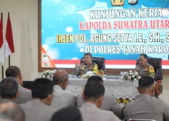 BERI ARAHAN: Kapolda Sumut, Irjen Pol Agung Setya Imam Effendi memberikan arahan saat berkunjung ke Polres Karo, Kamis (18/4/2024. (Foto Dok/ Polda Sumut)