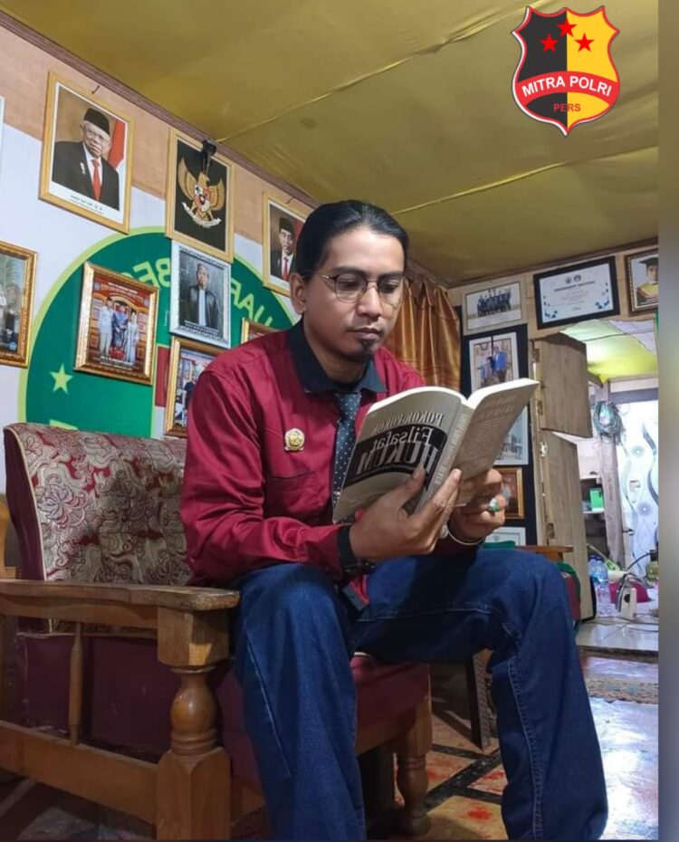 Ketua Badan Khusus Waspamops LMR RI Sulsel Jumardin, S.H,. M.H., C.L.E yang juga Ketua DPD BAIN HAM RI Wajo