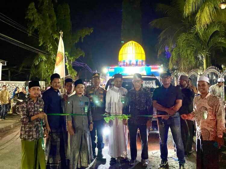 Ikatan Santri Tanah Luas (ISATA) kembali menggelar acara Perlombaan Pawai Takbir Keliling di Kecamatan Tanah Luas. Selasa, (9 April 2024) malam.