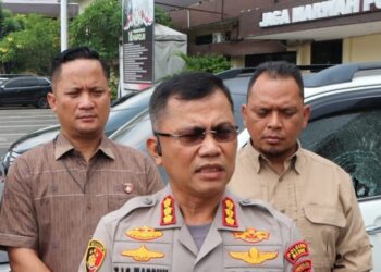 BERI KETERANGAN: Kapolrestabes Medan Kombes Teddy John Sahala Marbun saat memberikan keterangan kepada wartawan di Mapolrestabes, Kamis (2/5/2024).(Foto Dok/Polrestabes)