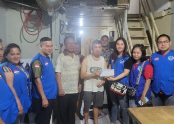 Komunitas Happy Social Community (HSC)
memberikan bantuan sosial untuk seorang Bapak yang mengalami Stroke di Medan, Jumat (3/5/2024).