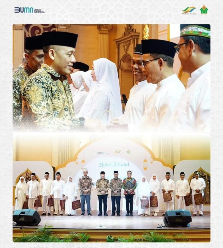PTPN IV PalmCo menggelar Halal bi Halal 1445 Hijriah serta tepung tawar dan pelepasan calon jamaah haji. Acara yang terselenggara berkat kolaborasi PTPN IV Regional I dan PTPN IV Regional II ini berlangsung hangat sekaligus meriah di Gedung Regale International Convention Centre, Kota Medan, Kamis (2/5/2024).
