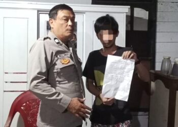 Polsek Tuminting di Kota Manado berhasil menyelesaikan kasus pencurian ayam yang telah meresahkan warga di Kelurahan Sumompo Link IV. Kasus ini menjadi sorotan utama dalam upaya pemberantasan tindak kriminal di wilayah tersebut, Rabu (8/5/2024).