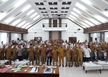 Pemerintah Kabupaten Aceh Utara, Senin 13 Mei 2024 menggelar rapat koordinasi dan evaluasi terkait rencana pelaksanaan Hari Lanjut Usia Nasional (HLUN) ke 28 dan HUT TAGANA ke 20. Kegiatan itu nantinya akan dihadiri oleh Menteri Sosial RI, Tri Rismaharini.