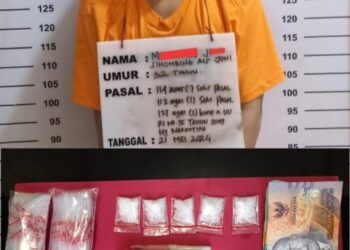 Kanit Opsmal Satres Narkoba Polres Labuhanbatu Ipda Rahmadhan Hilal bersama 04 orang anggotanya berhasil menangkap pelaku penjual Narkoba jenis sabu berinisial MJS Als Joni, Laki-laki, 32 thn penduduk Lingkungan Kampung Sawah Kel. Sigambal Kec. Rantau Selatan Kab. Labuhanbatu.
