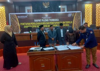Komisi Independen Pemilihan (KIP) Kabupaten Nagan Raya Provinsi Aceh mengadakan Rapat Pleno Terbuka penetapan perolehan Kursi dan Penetapan Calon terpilih Anggota Dewan Perwakilan Rakyat Kabupaten (DPRK) dalam Pemilu tahun 2024, Selasa (28/05/24) di Gedung DPRK Nagan Raya.