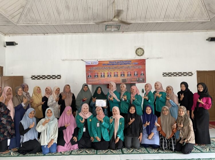Mahasiswa Pendidikan Profesi Guru (PPG) Prajabatan Gelombang 1 Tahun 2023 Program Studi PGSD Universitas Syiah Kuala (USK) Banda Aceh mengadakan kegiatan pelatihan Sahab untuk menciptakan lapangan pekerjaan di Gampong Tungkop Aceh Besar pada tanggal 8-12 Mei 2024.