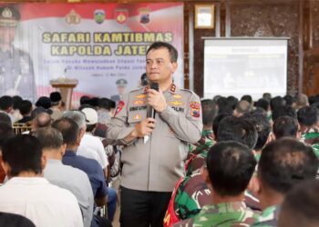 Kapolda Jateng Irjen Pol Ahmad Lutfhi saat Safari Kamtibmas bersama 3 (tiga) Pilar di Resto Rimba Desa Turut Desa Kedungcino Kabupaten Jepara. Minggu (12/5/24).