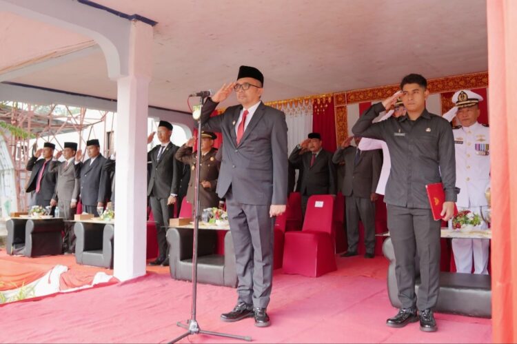 Diselenggarakan di Lapangan Playground Kota Sabang, kegiatan tersebut dipimpin Pj Wali Kota Sabang Reza Fahlevi sebagai inspektur upacara, serta diikuti Forkopimda dan seluruh Aparatur Sipil Negara (ASN) di lingkungan Pemerintah Kota Sabang.