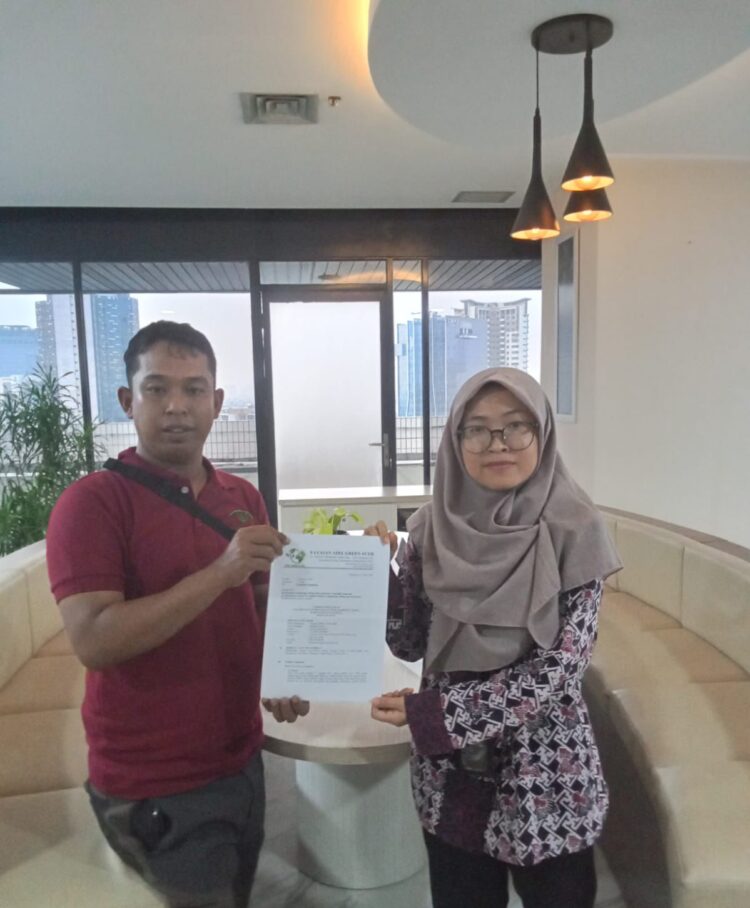 Direktur Yayasan Apel Green Aceh, Rahmad Syukur, melaporkan kejadian ke Ditjen Penegakan Hukum Lingkungan Hidup dan Kehutanan (Gakkum) KLHK di Jakarta pada Jumat, 31 Mei 2024,