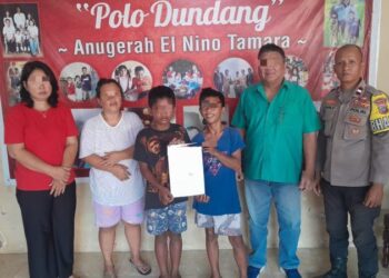 Personel Polsek Tuminting kembali menunjukkan komitmennya dalam menciptakan ketertiban dan keamanan di wilayah hukumnya, Polsek Tuminting berhasil melakukan problem solving terhadap kasus pencurian yang terjadi di wilayah tersebut, Jumat (31/5/2024).