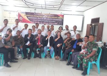 Hari Kedua, Personil Polsek Jajaran Polres Samosir menghadiri dan mengamankan pelantikan serta pengambilan sumpah Panitia Pengawas Pemilihan Umum Kelurahan Desa (PKD) se-Kabupaten Samosir untuk Pilkada Serentak 2024 di Kabupaten Samosir. Acara tersebut digelar untuk Kecamatan Onanrunggu dan Kecamatan Harian. Minggu (02 Juni 2024).