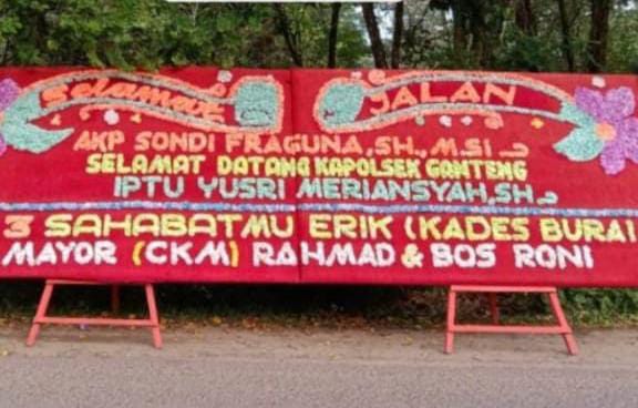 Erik kades desa burai berikan ucapan selamat kepada sahabatnya Iptu Yusri Meriansyah, SH sebagai Kapolsek Tanjung Batu.