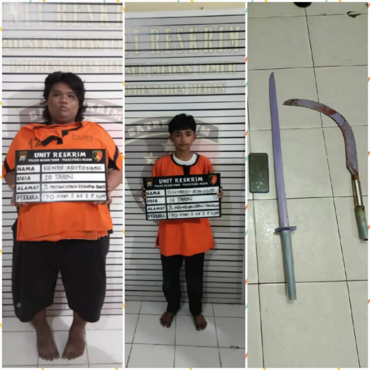 NB: Rendy Aritonang-Amat Rangga-Aldo syahputra. PELAKU PEMBACOKAN: Kedua pelaku anggota geng motor yang melakukan pembacokan terhadap 2 remaja masing-masing berinisial RA dan AR berikut barang bukti celurit dan samurai diamankan di Polsek Medan Timur, Jumat (7/6/2024).(Foto Dok/Polsek)