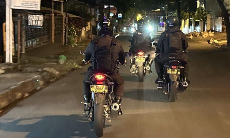 Satuan Samapta Kepolisian Resor Kota (Polresta) Manado melaksanakan Patroli Presisi pada hari ini. Patroli ini merupakan bagian dari program prioritas Kapolri untuk meningkatkan kepercayaan masyarakat terhadap kinerja kepolisian.