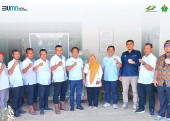 Region Head PTPN IV Regional II Darma Lessan beserta jajaran mengunjungi Kebun dan PKS Sosa di Kabupaten Padanglawas, Sumatera Utara, Rabu (5/6/2024). Kedatangan Region Head didampingi Senior Executive Vice President (SEVP) Operation I Budi Susilo dan SEVP Operation II Dedy Gurning.