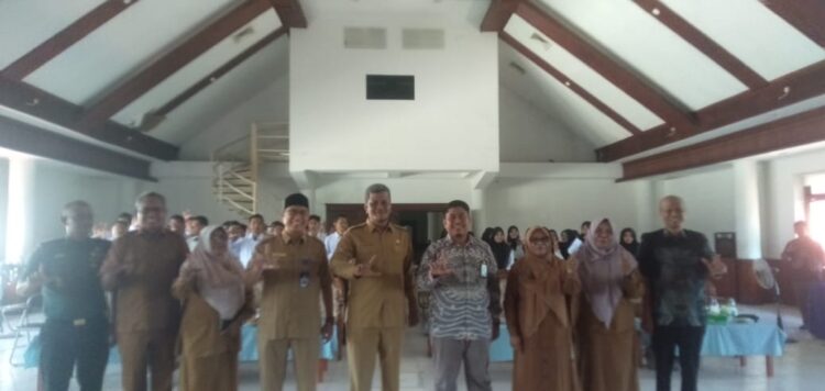 Kegiatan Pelatihan Berbasis Kompetensi Program Peningkatan Kompetensi dan Produktivitas Kementerian Ketenagakerjaan RI tahun 2024, berlangsung di aula Balai Latihan Kerja (BLK) Kabupaten Aceh Utara gedung bekas Kantor Bupati Aceh Utara di Jalan T Hamzah Bendahara, Lhokseumawe, Selasa, 11 Juni 2024.